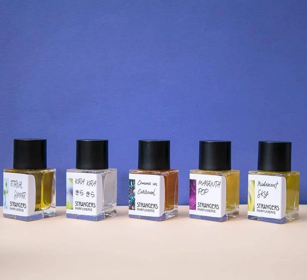 Comme Un Carrousel (Discontinued) - Image 3
